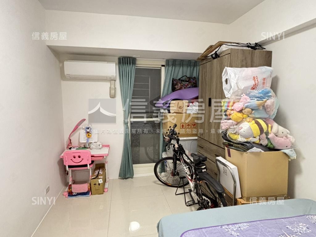 四房車位美裝潢學區宅房屋室內格局與周邊環境