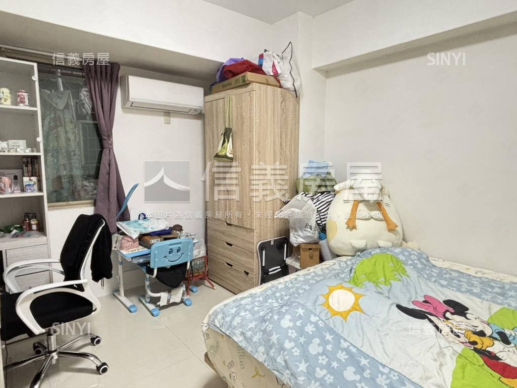 四房車位美裝潢學區宅房屋室內格局與周邊環境