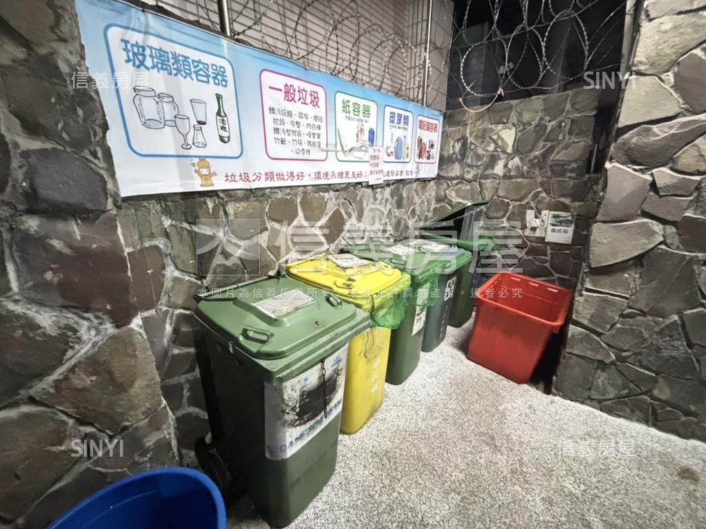 四房車位美裝潢學區宅房屋室內格局與周邊環境