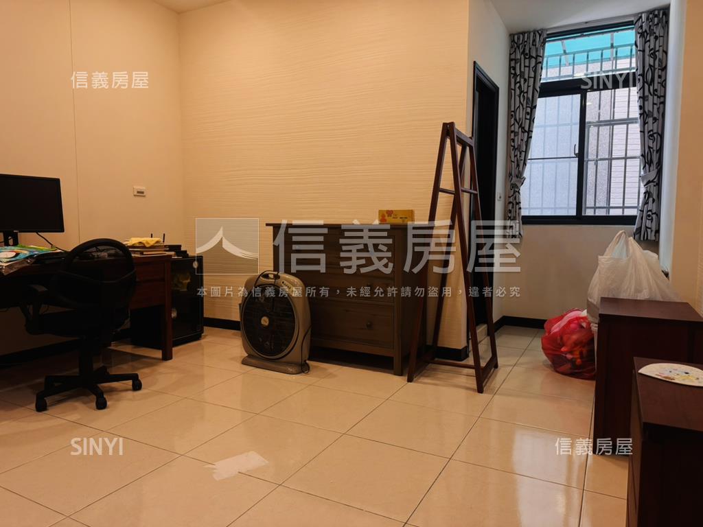 良勳安中二街車墅房屋室內格局與周邊環境