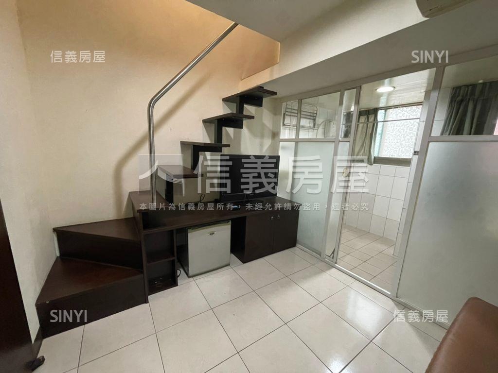 文藻菁英會館溫馨美套房房屋室內格局與周邊環境