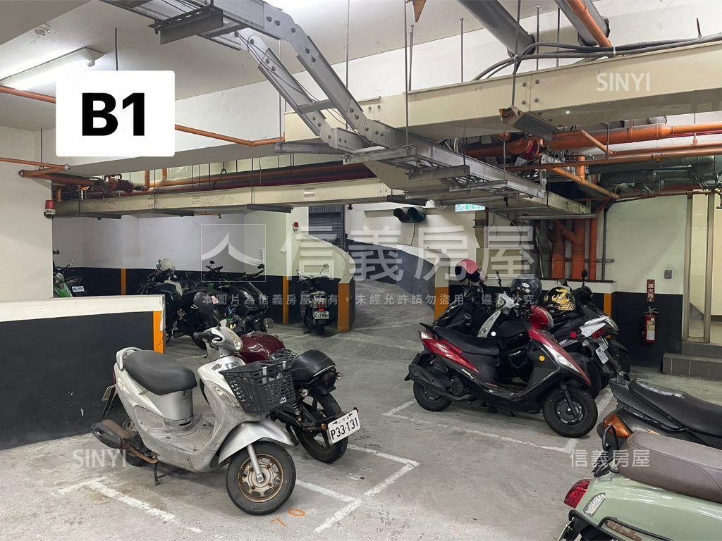 文藻菁英會館溫馨美套房房屋室內格局與周邊環境