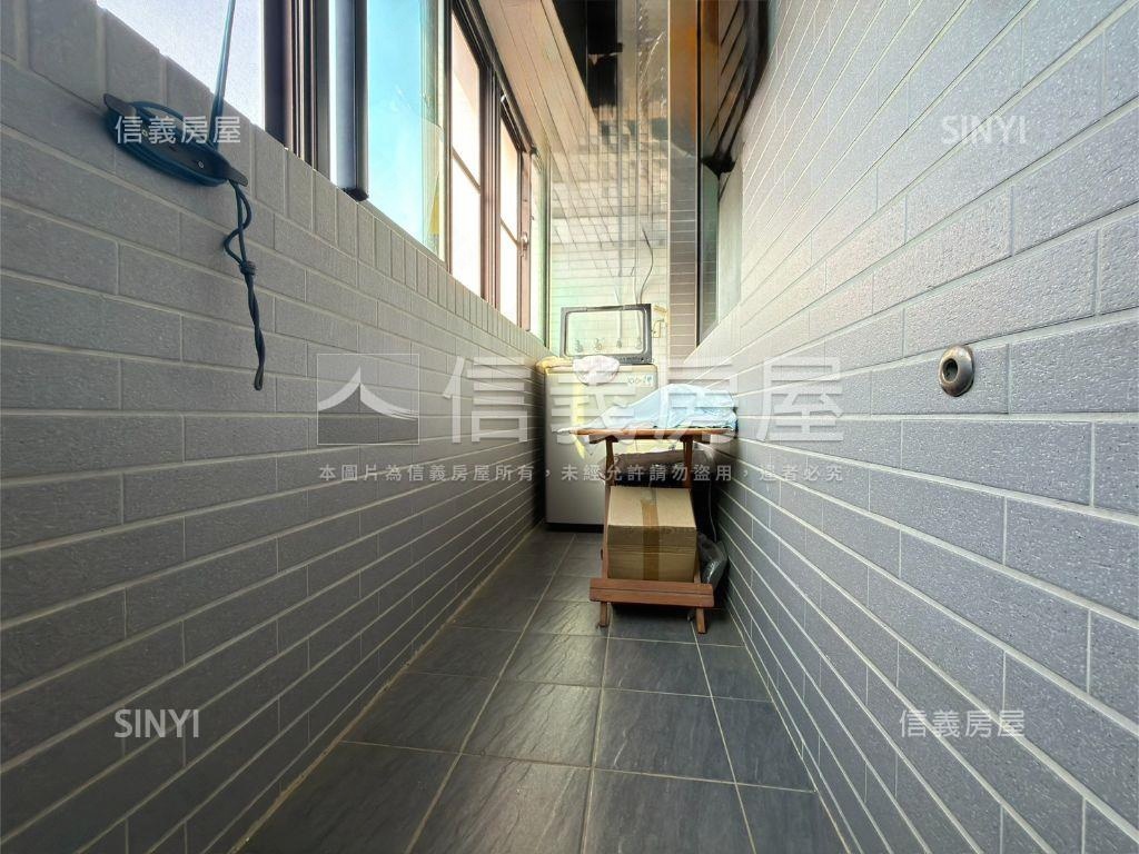 日耀仁安．好建築雙車美宅房屋室內格局與周邊環境