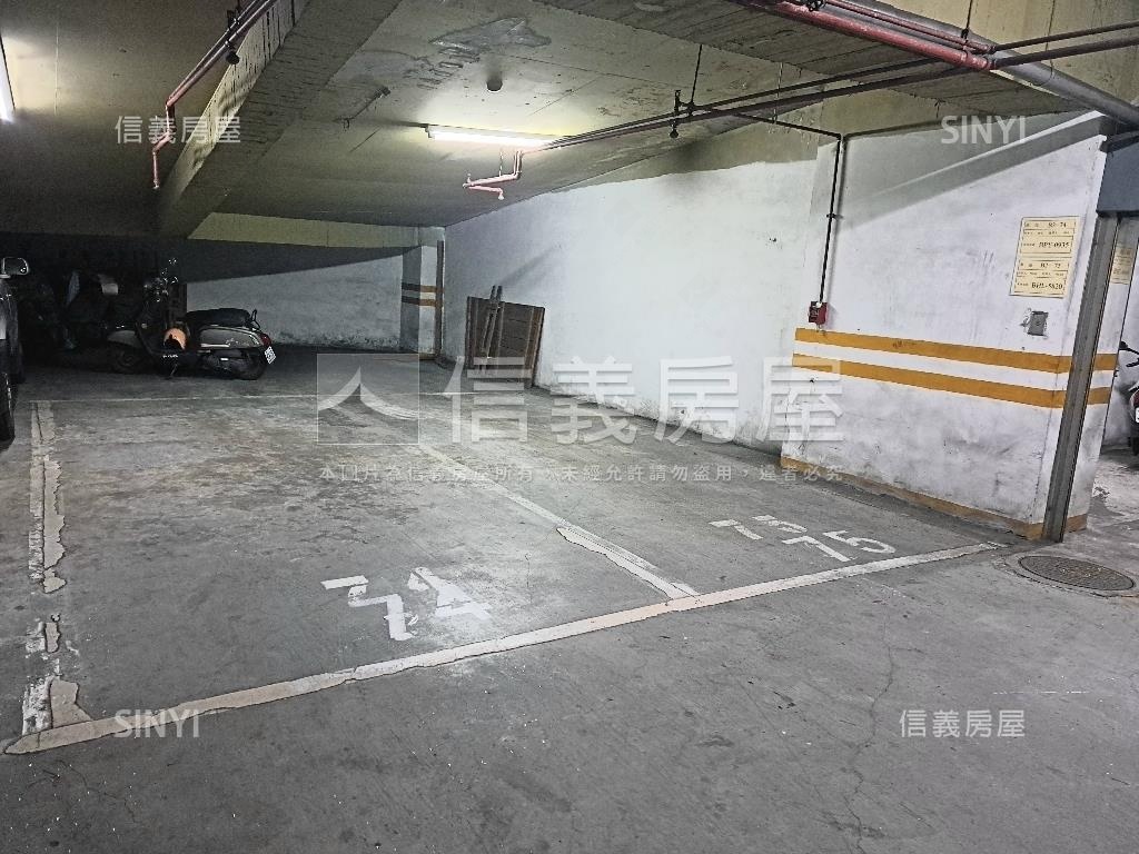 低總價中興商圈美三房平車房屋室內格局與周邊環境