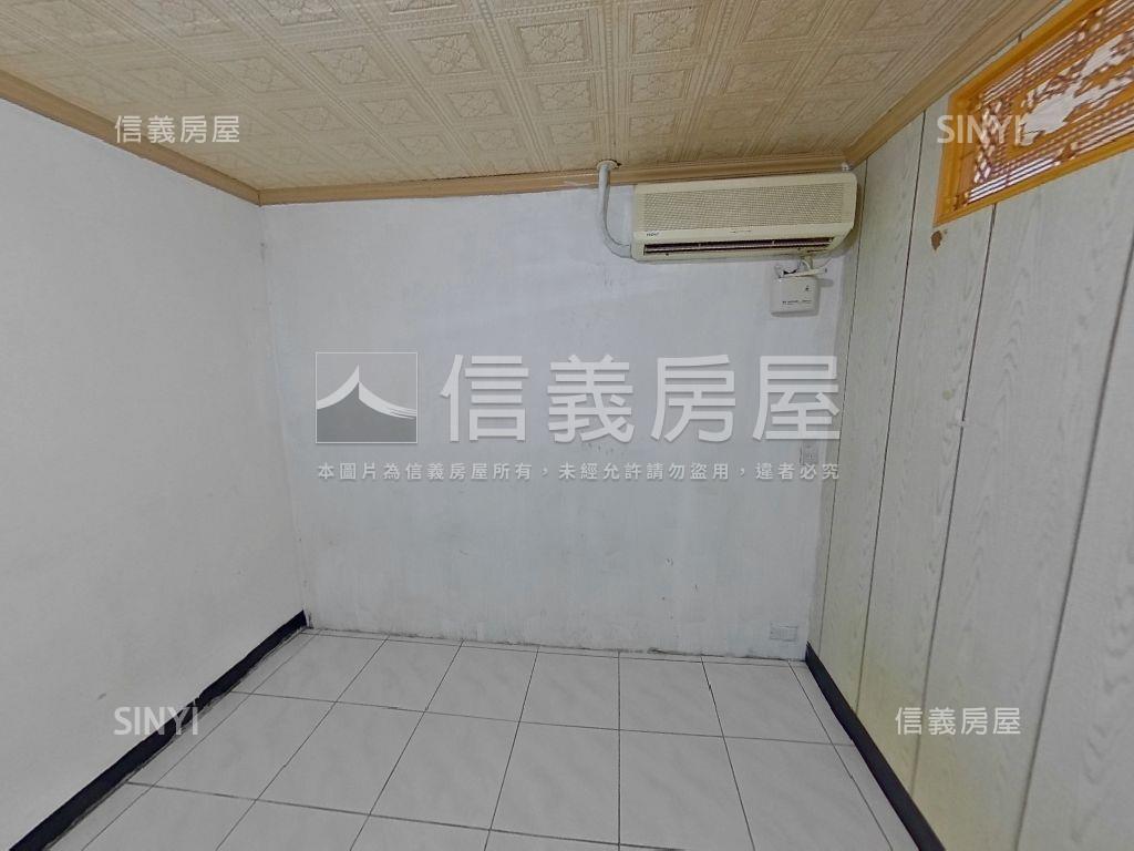 近捷運低總價三樓兩房房屋室內格局與周邊環境