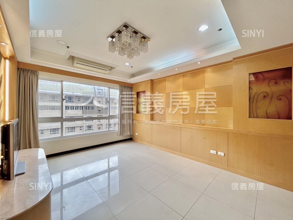黃金次頂樓美學苑三房平車房屋室內格局與周邊環境