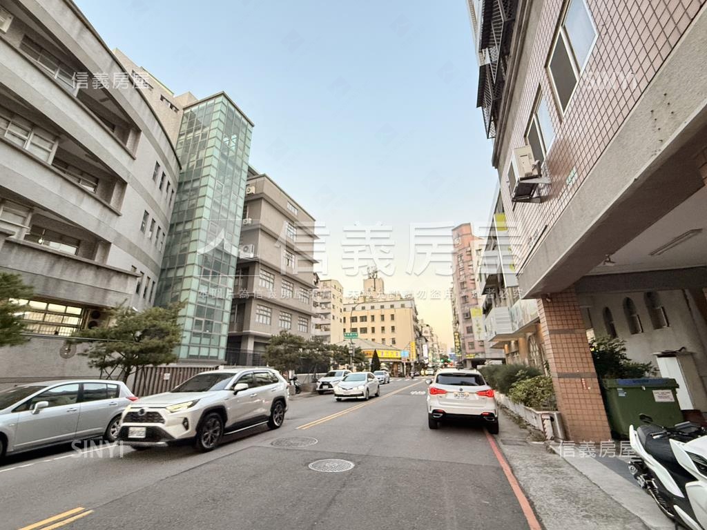 小資救星５．７米面寬店面房屋室內格局與周邊環境