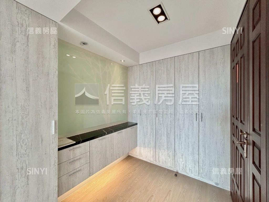 喬立悅容雙車位房屋室內格局與周邊環境