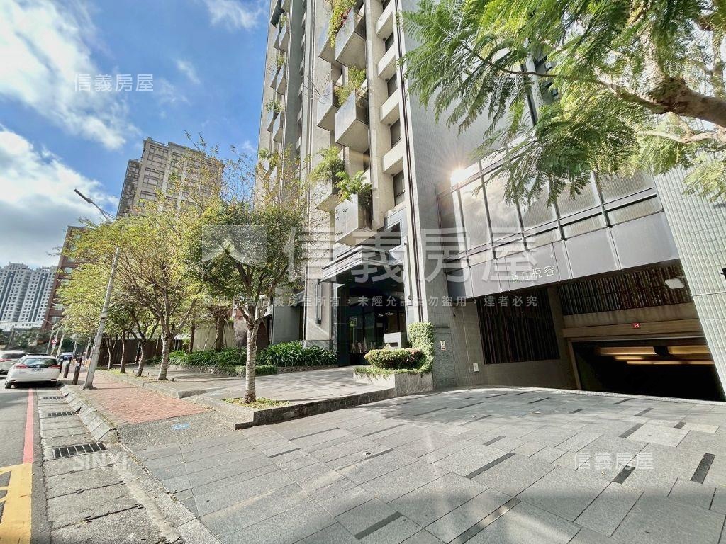 喬立悅容雙車位房屋室內格局與周邊環境