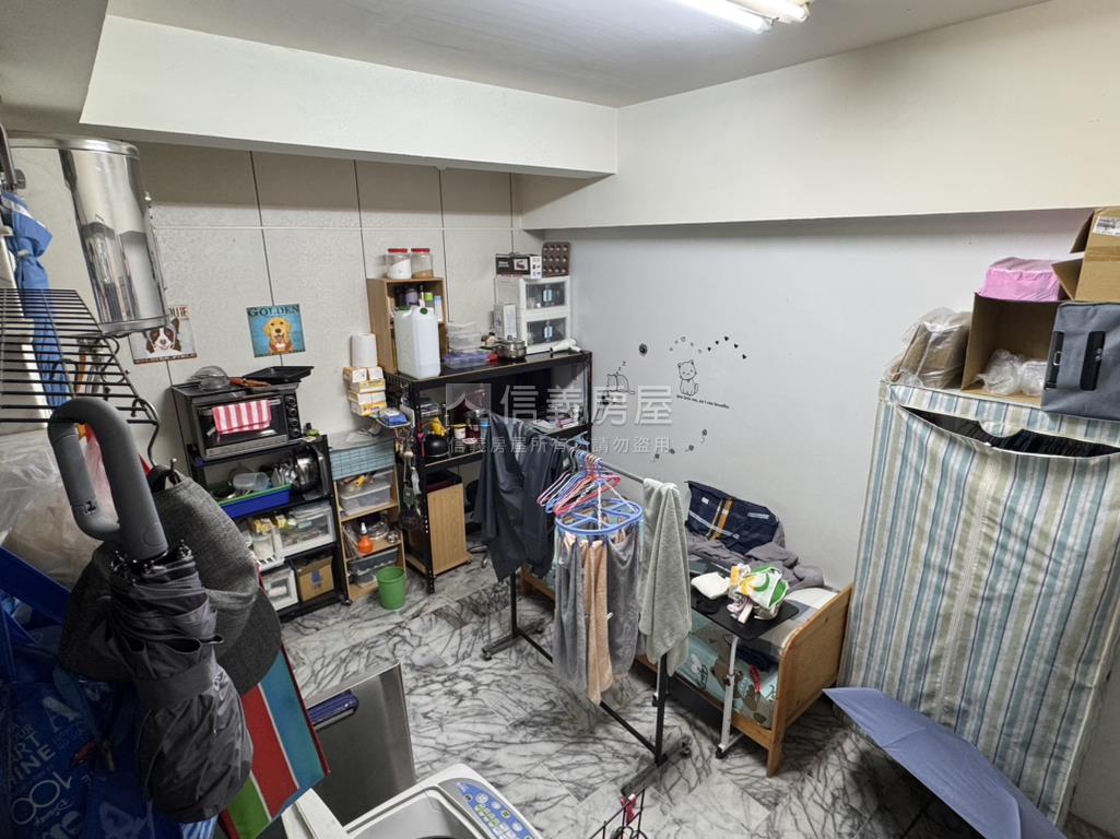 新化信義路收租樓店房屋室內格局與周邊環境