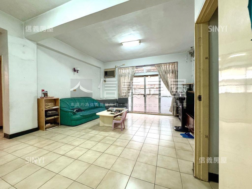 大坪林靜巷邊間公寓房屋室內格局與周邊環境