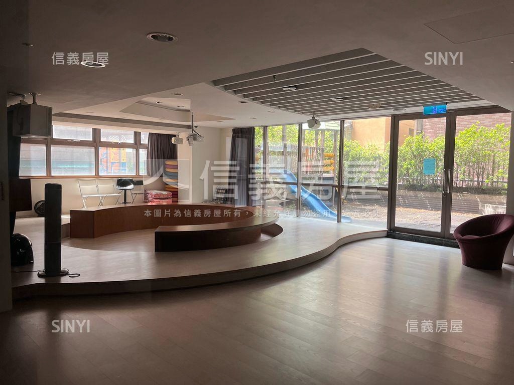 美麗永安稀有大空間房屋室內格局與周邊環境