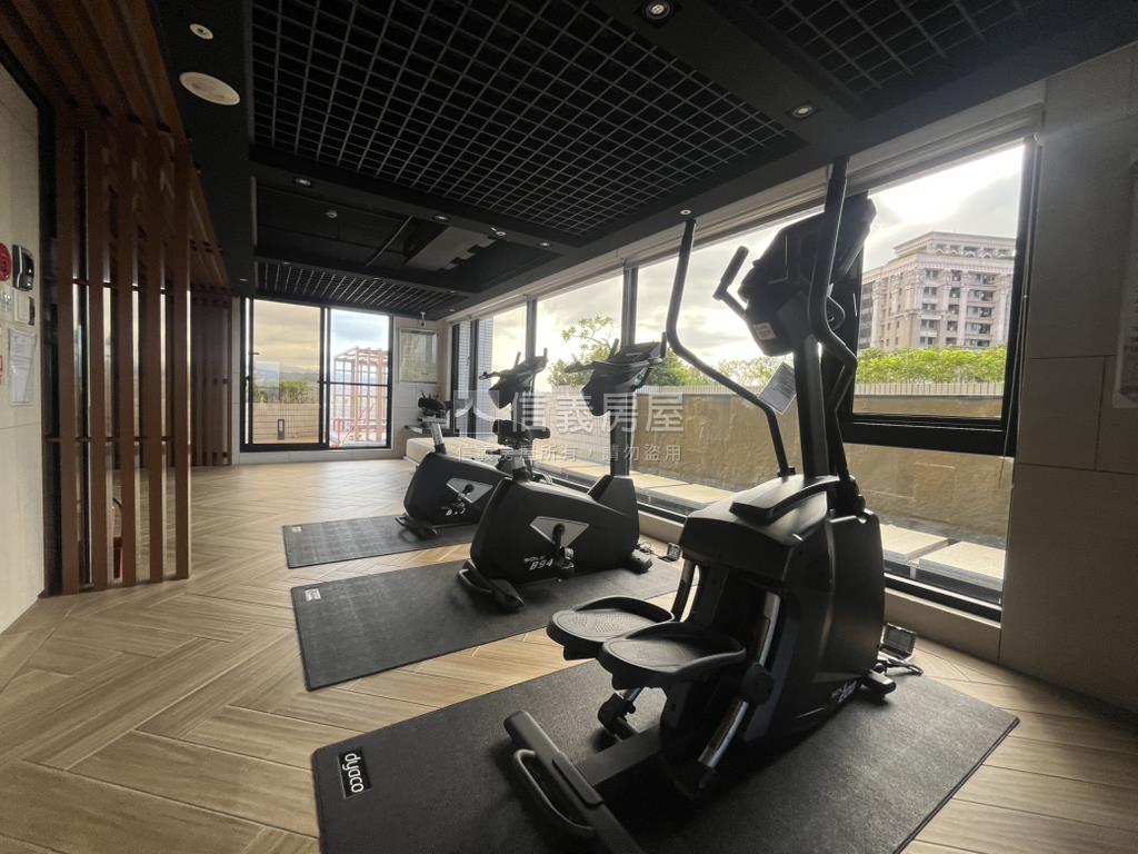 柏麗景觀高樓邊間宅房屋室內格局與周邊環境