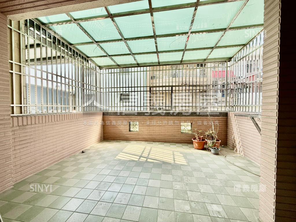 １４年大地坪孝親朝南車墅房屋室內格局與周邊環境