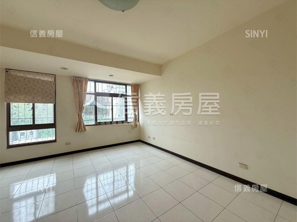 專任！１１期大毅臨路透天房屋室內格局與周邊環境