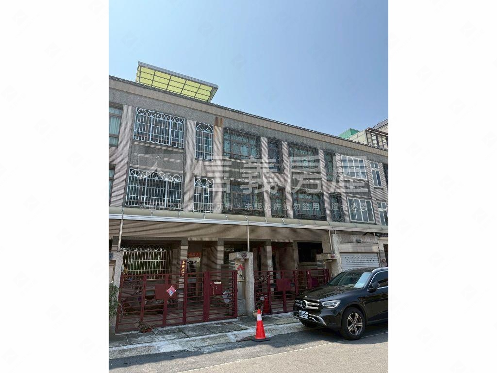 專任！１１期大毅臨路透天房屋室內格局與周邊環境