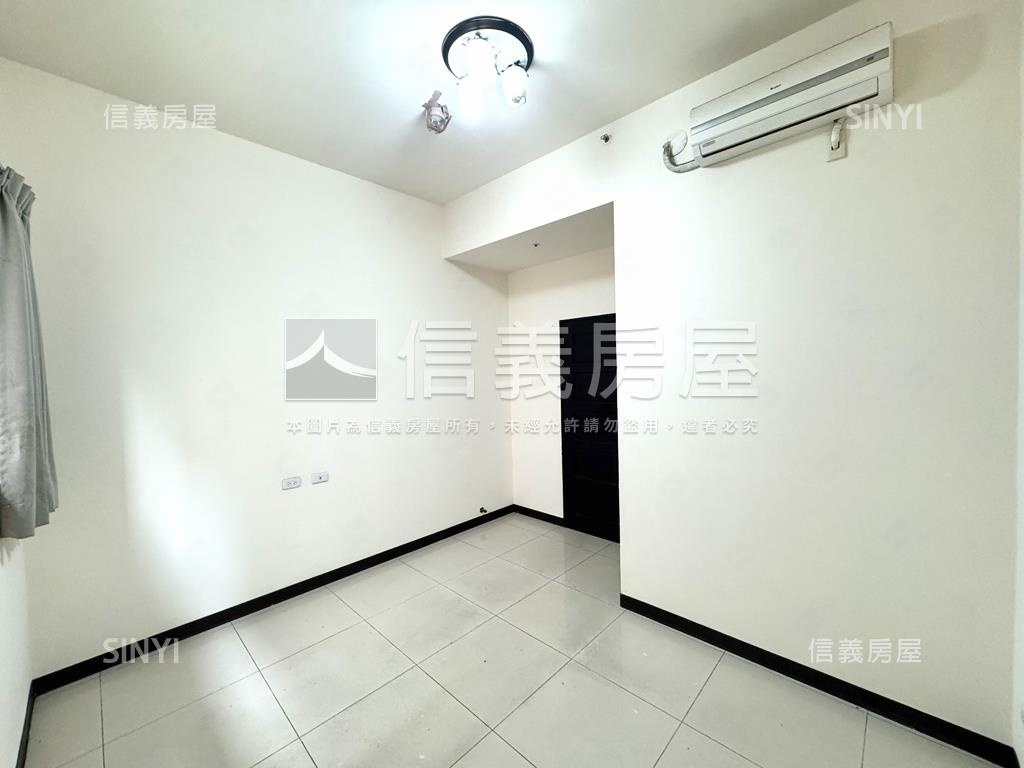 Ａ７皇翔三房車位房屋室內格局與周邊環境