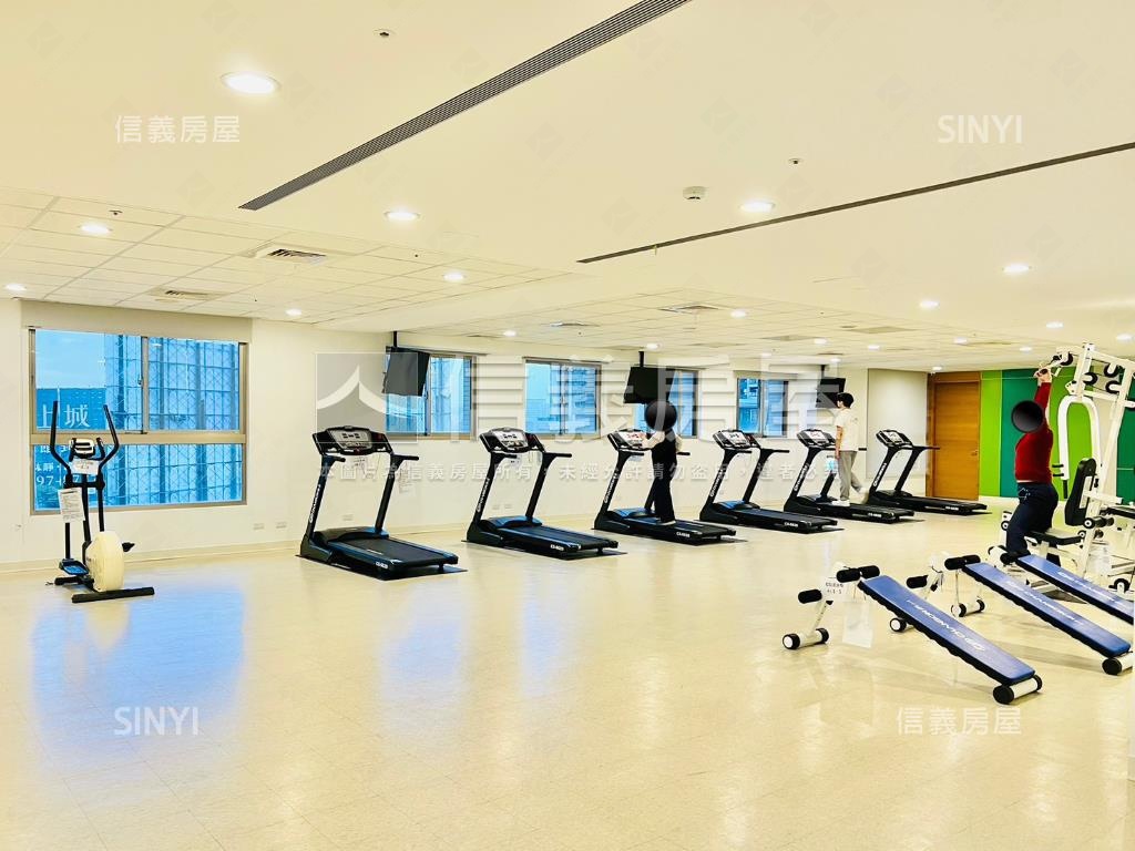 Ａ７皇翔三房車位房屋室內格局與周邊環境