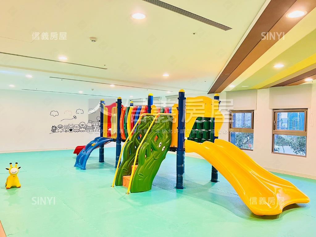 Ａ７皇翔三房車位房屋室內格局與周邊環境