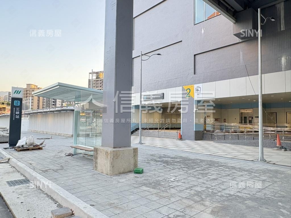 三鶯捷運芳鄰★電梯套房房屋室內格局與周邊環境