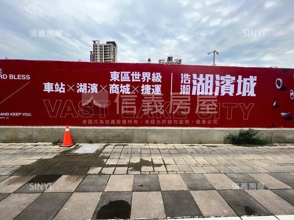湖濱城中高樓邊間三房房屋室內格局與周邊環境