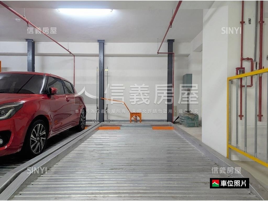 高大特區收租兩房車位房屋室內格局與周邊環境