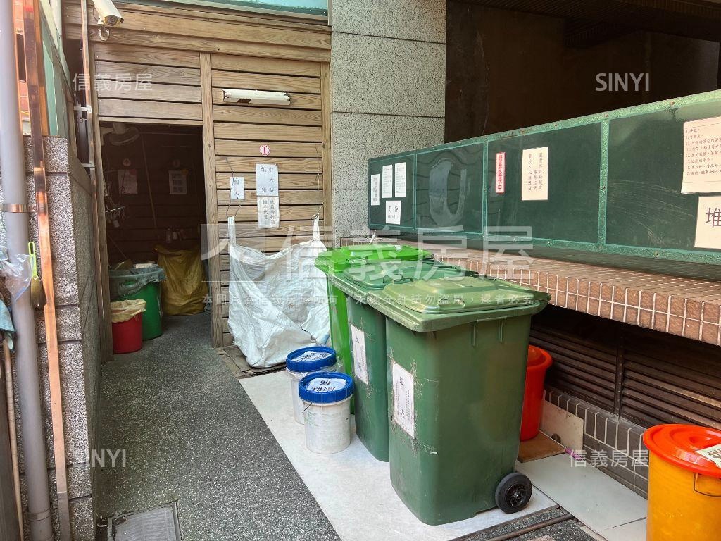 新莊捷運僑星福華公園美屋房屋室內格局與周邊環境