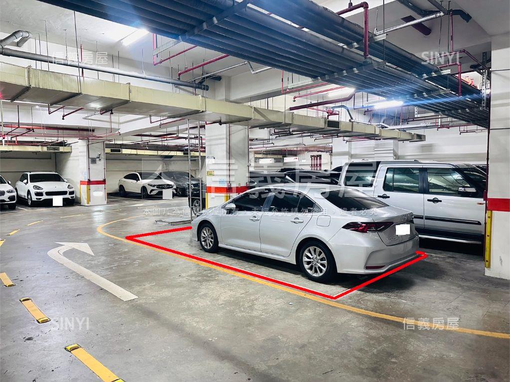 南京復興華航旁坡平車位房屋室內格局與周邊環境