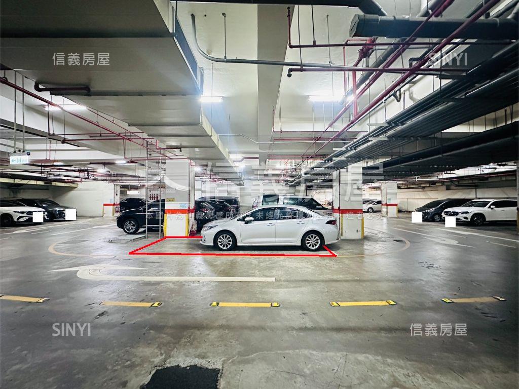 南京復興華航旁坡平車位房屋室內格局與周邊環境