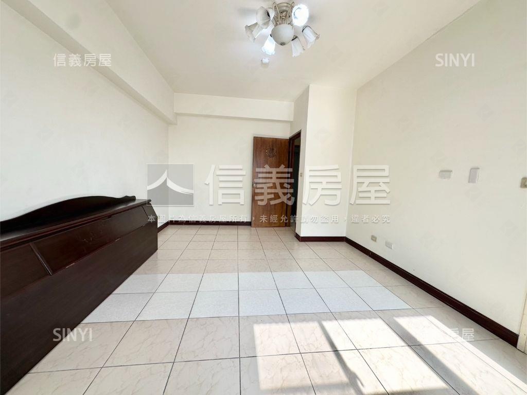 崇明居高樓採光三房平車房屋室內格局與周邊環境