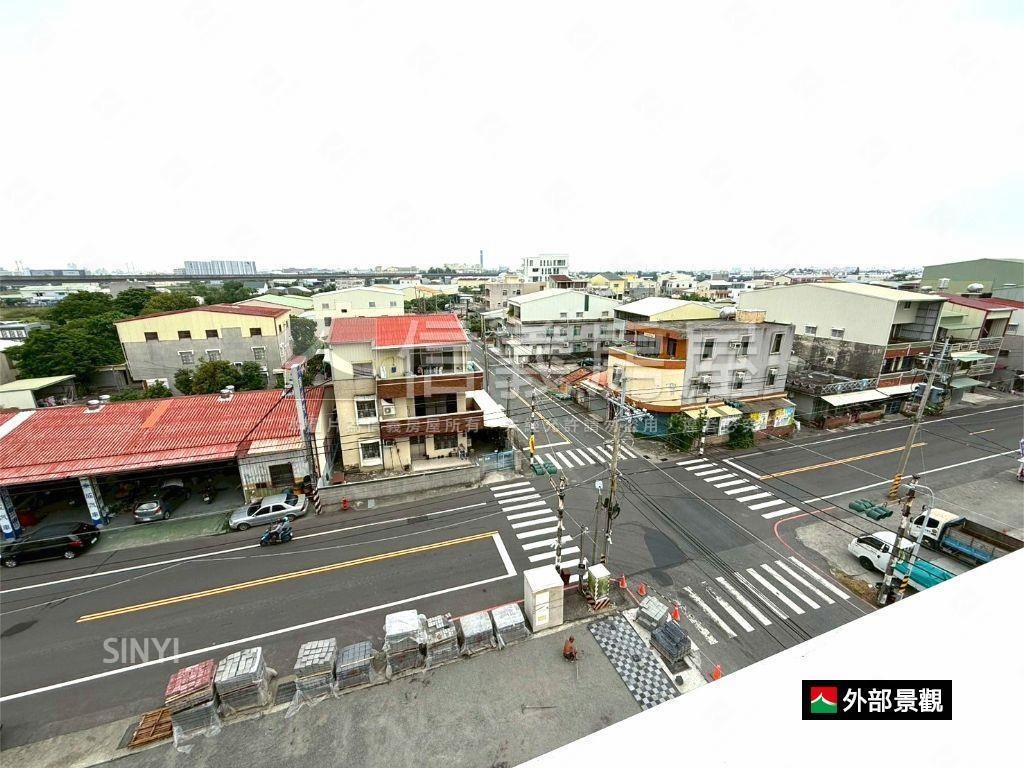 新化全新角窗７－１１店面房屋室內格局與周邊環境