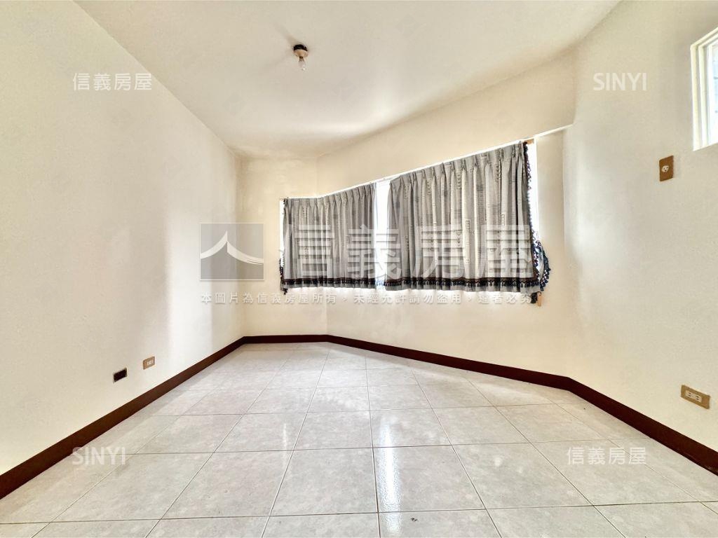 左營華夏扶輪公園旁大四房房屋室內格局與周邊環境