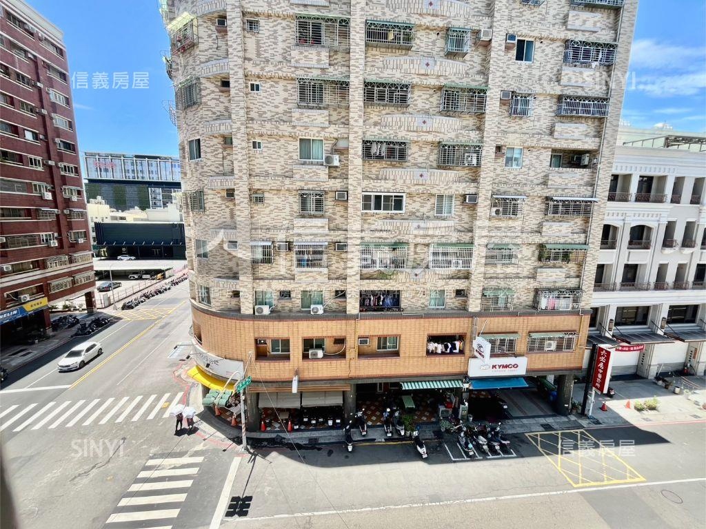 左營華夏扶輪公園旁大四房房屋室內格局與周邊環境