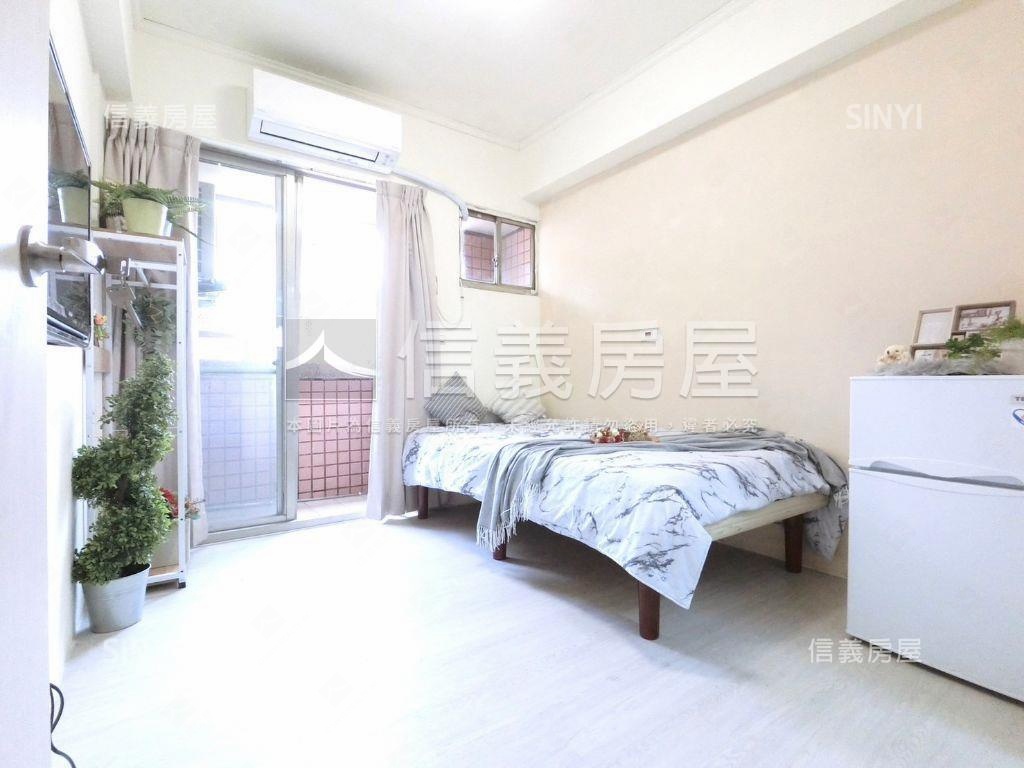 近捷運文心櫻花站美雙套房屋室內格局與周邊環境