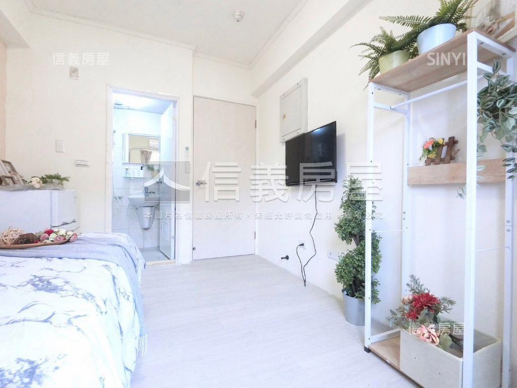 近捷運文心櫻花站美雙套房屋室內格局與周邊環境