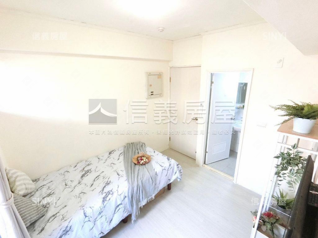 近捷運文心櫻花站美雙套房屋室內格局與周邊環境