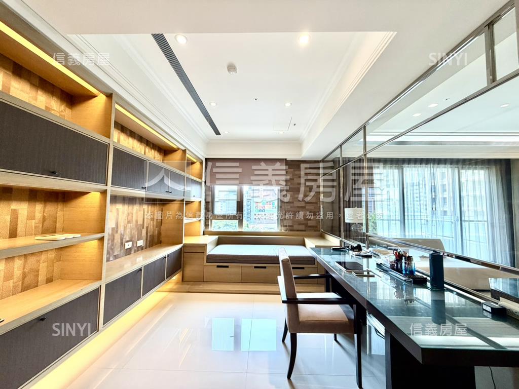 連銓天廈豪邸大戶房屋室內格局與周邊環境