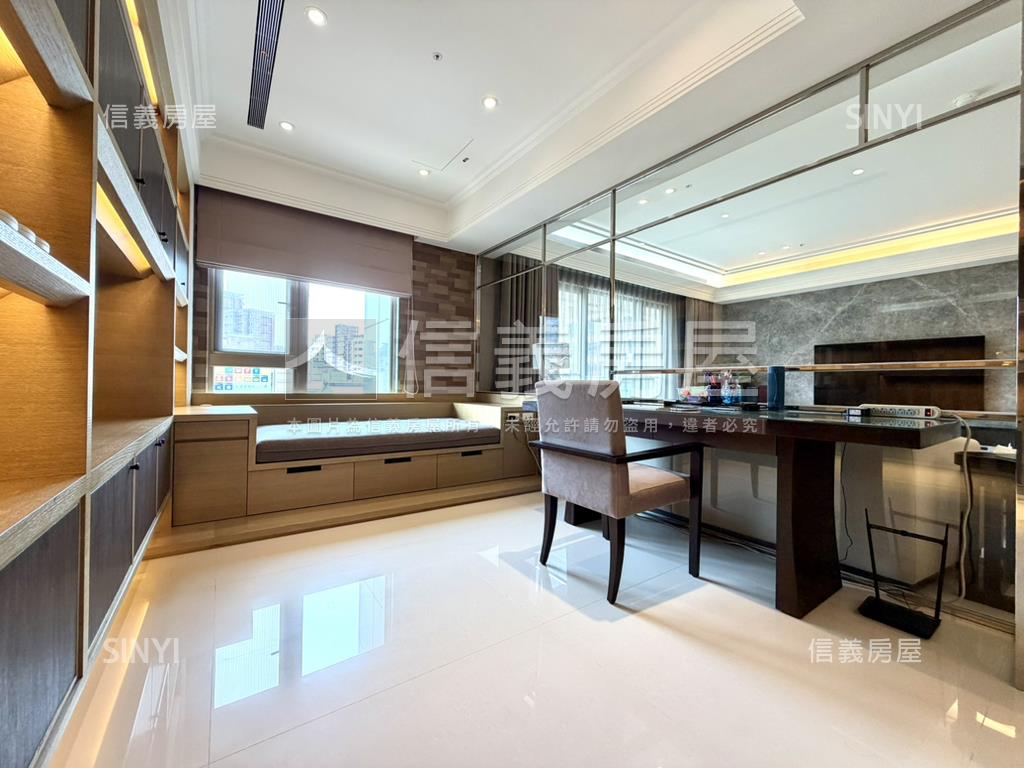 連銓天廈豪邸大戶房屋室內格局與周邊環境