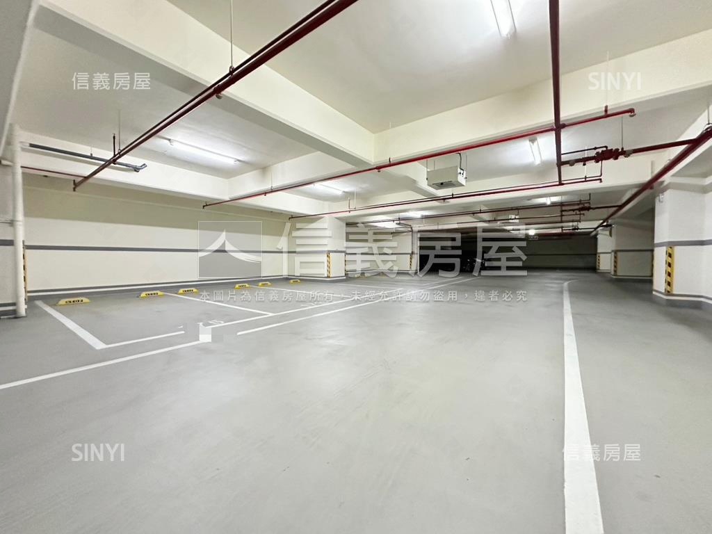 新潤青峰２房＋１室附車位房屋室內格局與周邊環境