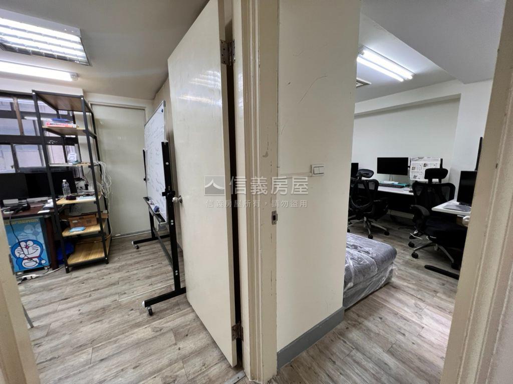 專任！嘉樂邊間三房帶車位房屋室內格局與周邊環境