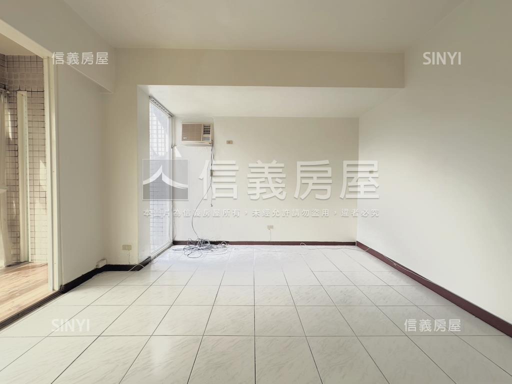 獨棟麗園透天房屋室內格局與周邊環境