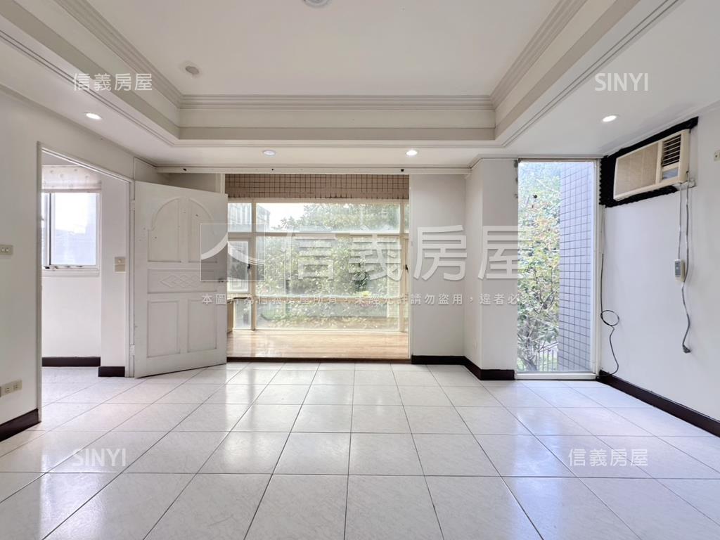 獨棟麗園透天房屋室內格局與周邊環境