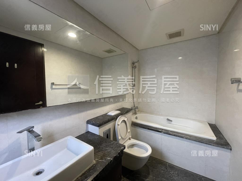 惠宇豐閣邊間三房柱邊平車房屋室內格局與周邊環境