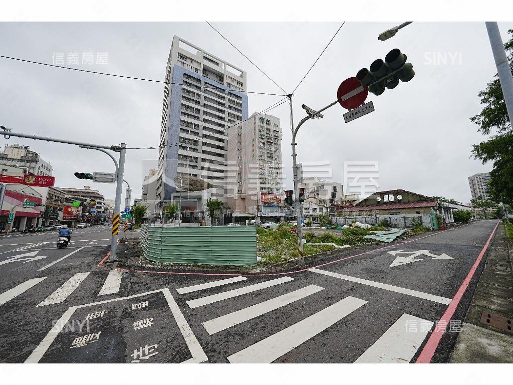 台南運河旁１６４坪商業地房屋室內格局與周邊環境