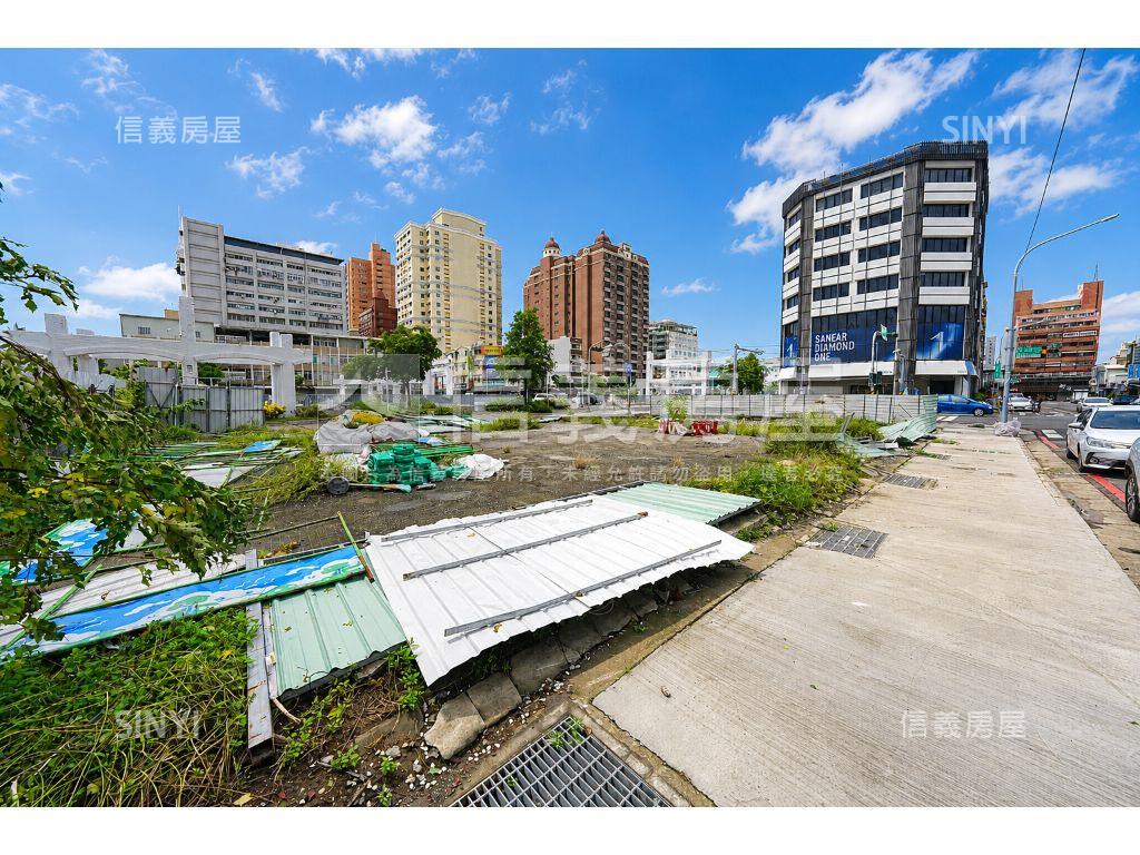 台南金華路１６４坪商業地房屋室內格局與周邊環境