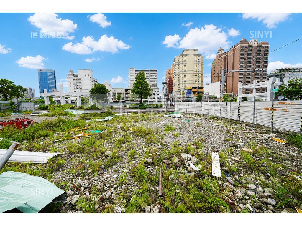 台南金華路１６４坪商業地房屋室內格局與周邊環境