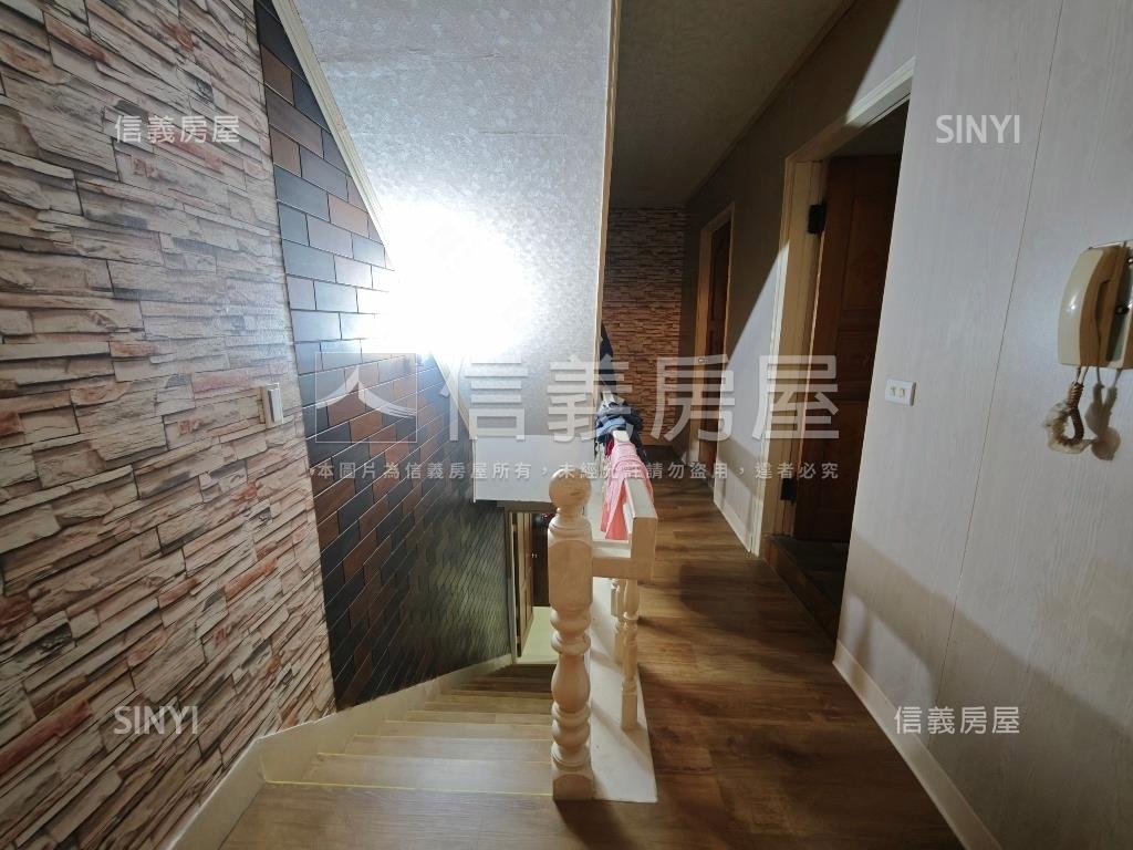 華園山莊方正透天房屋室內格局與周邊環境