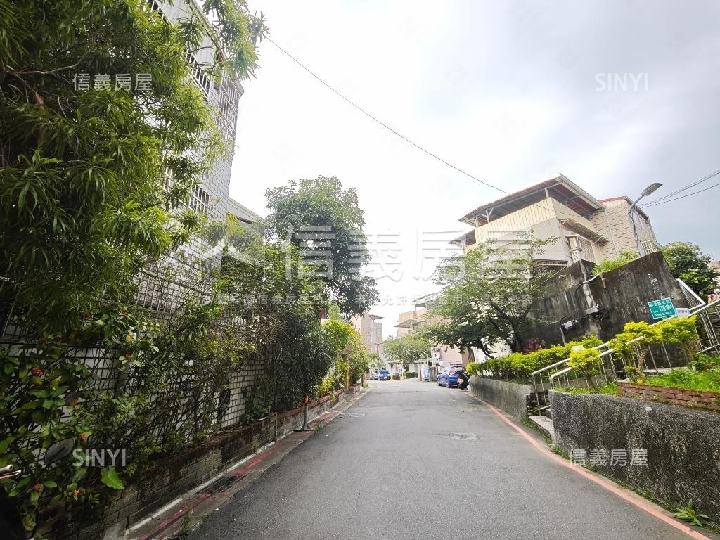 華園山莊方正透天房屋室內格局與周邊環境