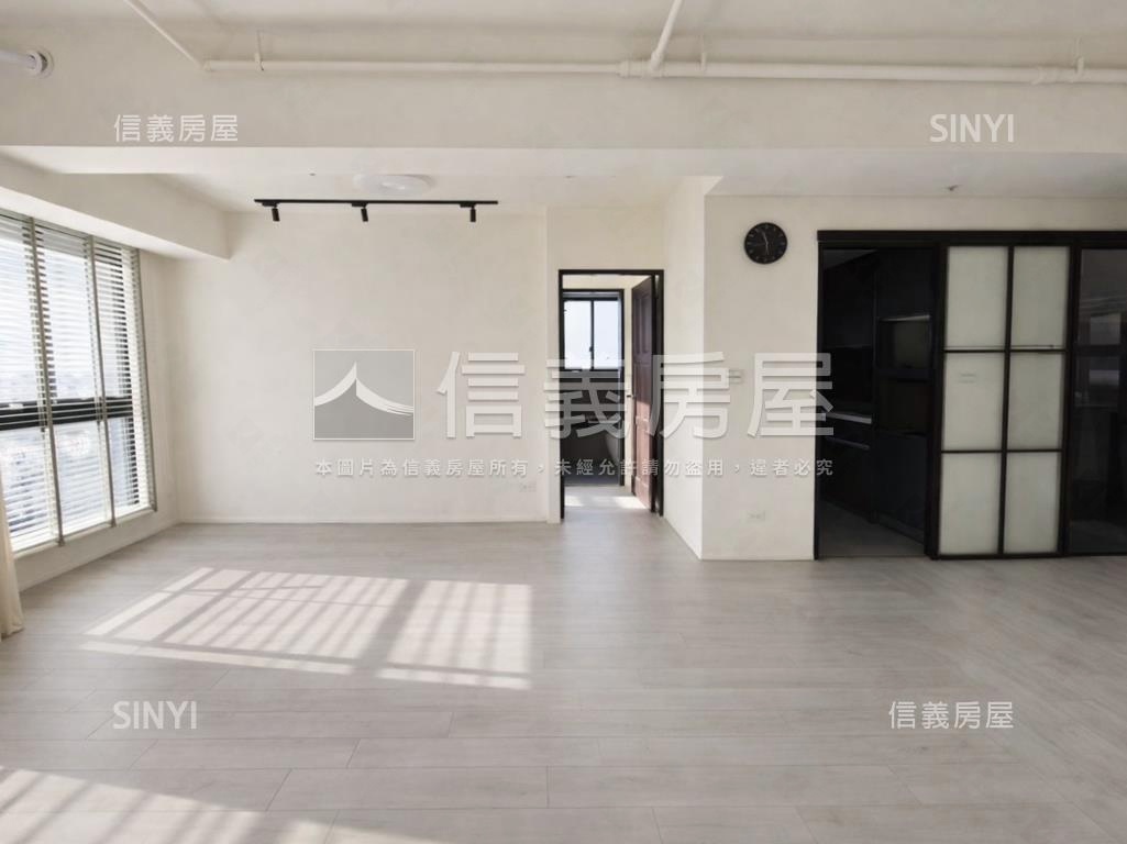 絕美水岸景觀高質感２房房屋室內格局與周邊環境