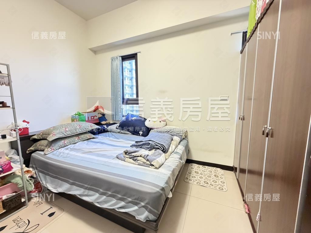 近十三期視野三房平面車位房屋室內格局與周邊環境